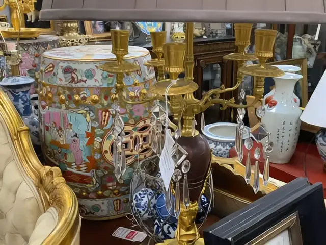 New Bedford Antiques at the Cove