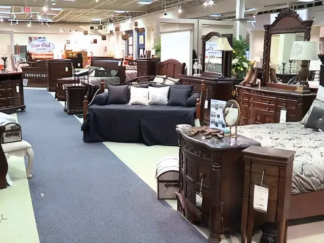 Cardi's Furniture & Mattresses West Warwick Rhode Island