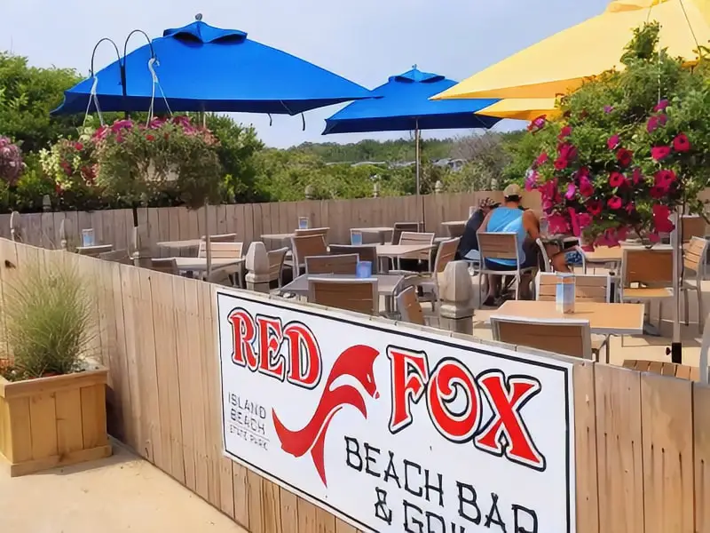Red Fox Bar and Grille
