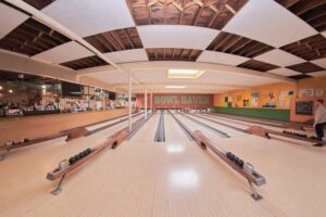20 Best Bowling Alleys In Massachusetts 2026