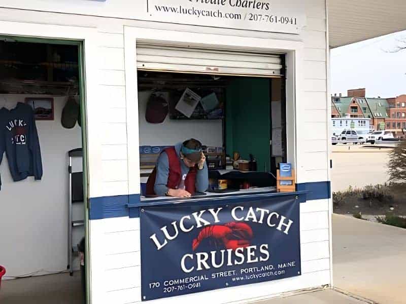 Lucky Catch Cruises Counter Portland
