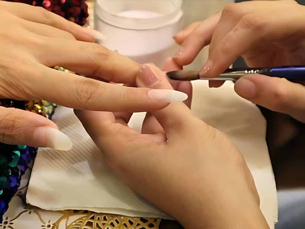 VS Nails and Spa Artificial Nails