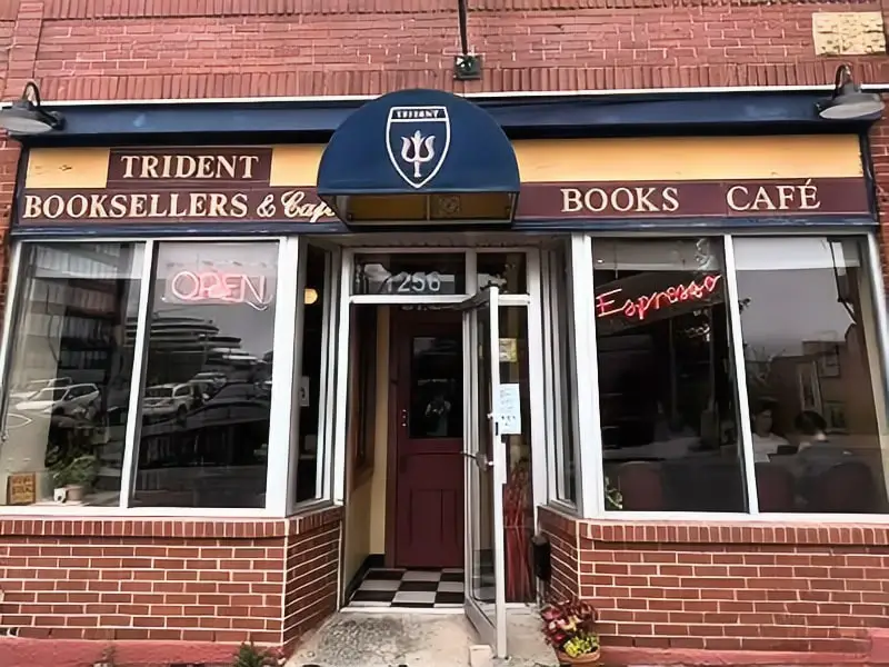 Trident Booksellers Cafe